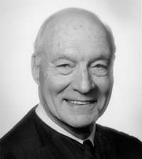 Louis F. Oberdorfer, American judge, dies at age 94